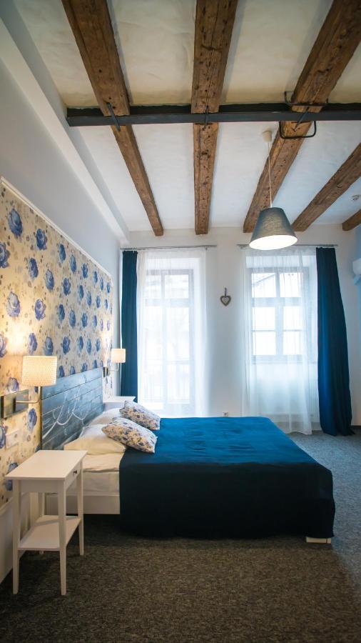 Central Hotel Lviv Bagian luar foto